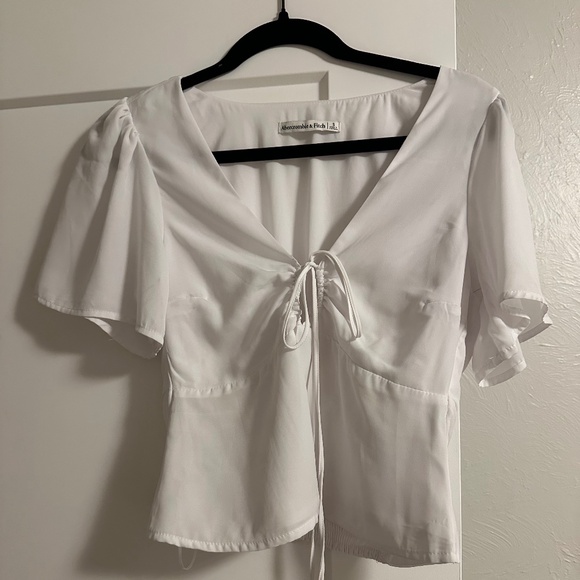 Abercrombie White crop top - Picture 1 of 3